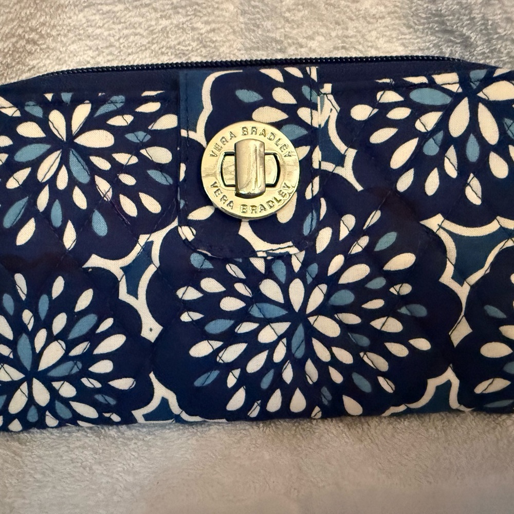 Vera Bradley wallet